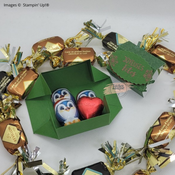 Lingot d’or Sapin Vert & Cuivre Joyeuses Fêtes – boîte ouverte avec chocolats